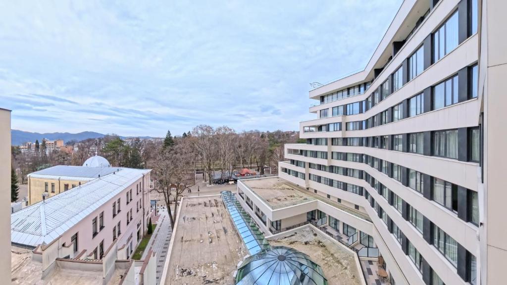 Aerial view of the hotel and Vrnjačka Banja